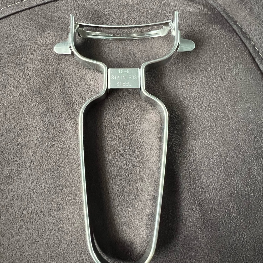 Stainless Steel Peeler